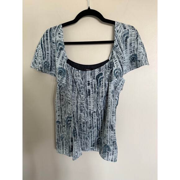 NWOT Women’s Theory Godet Flutter Sleeve Silk Blouse in Blue SZ 6 - Picture 5 of 7